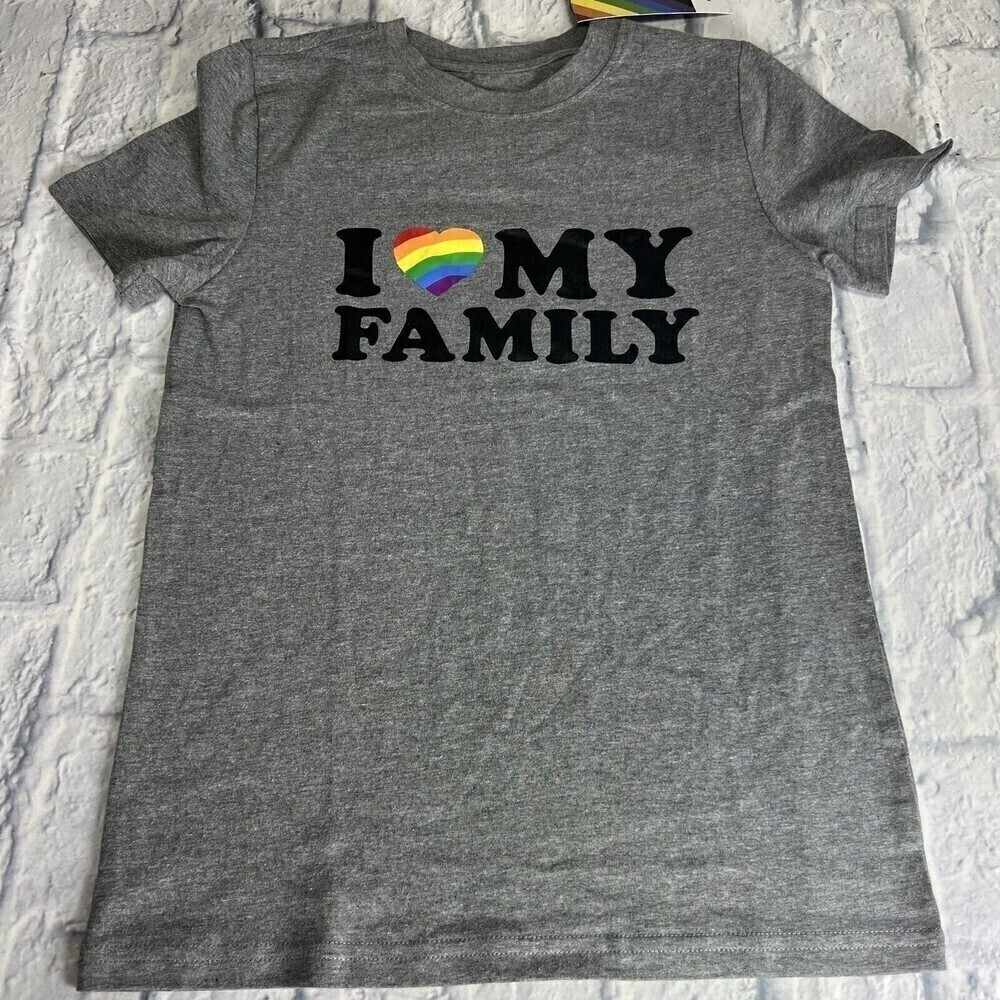 "I LOVE MY FAMILY" JERSEY TEE, GRAY UNISEX child SIZE M 8-10 Years Rainbow Heart